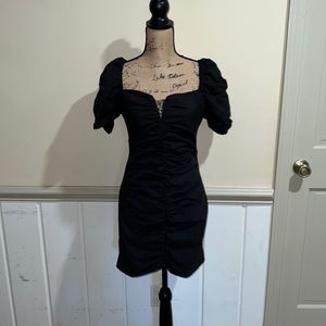 AMANDA UPRICHARD size medium black dress